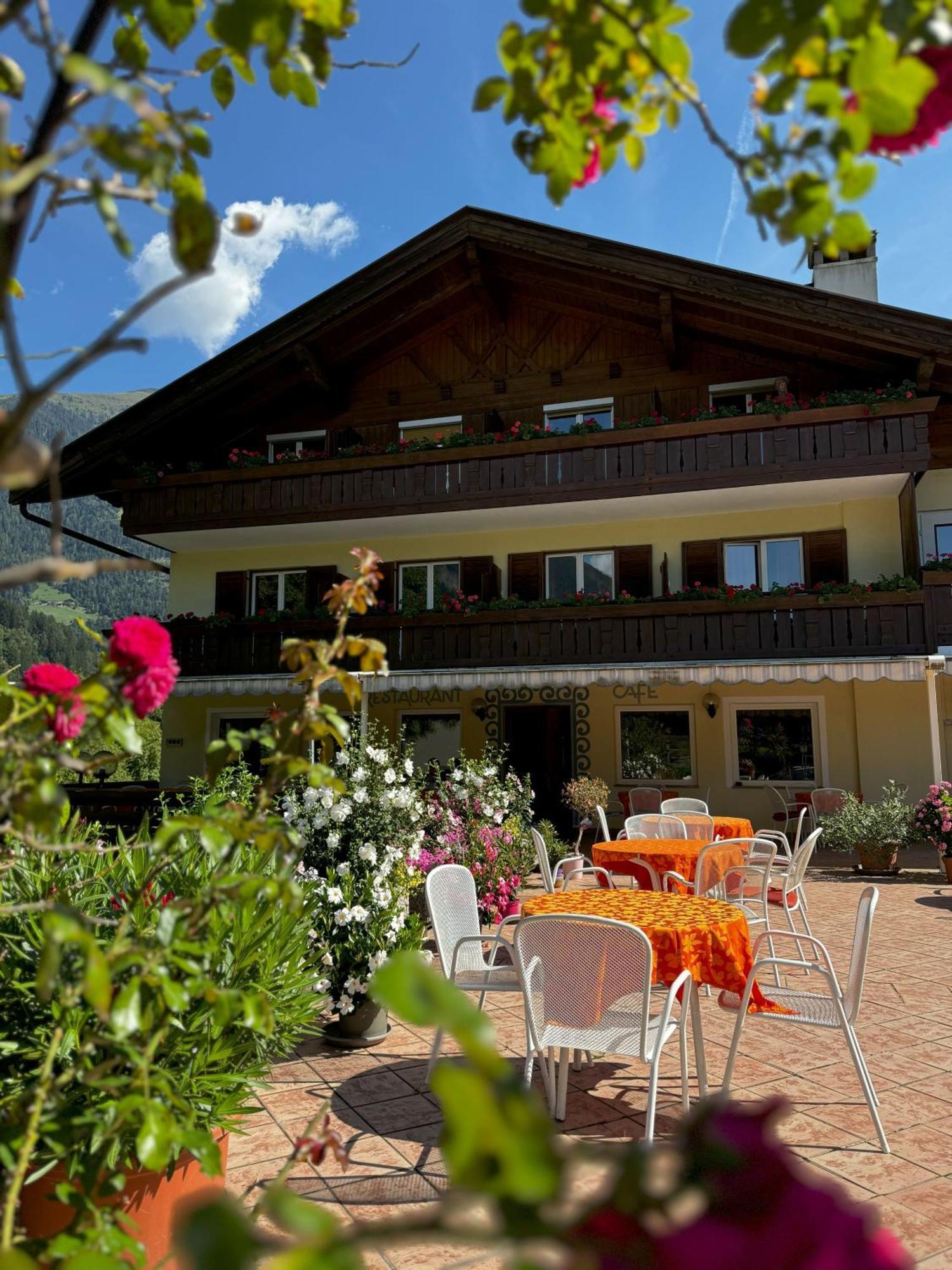 Hotel Klotz San Leonardo in Passiria Exteriér fotografie